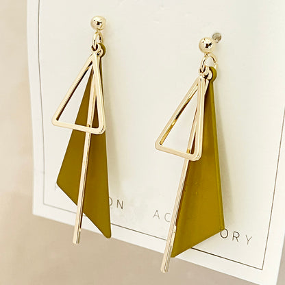 Geometric Star Moon Heart Dangle Earrings, Minimalist Metal Drop Earrings for Women Trendy Jewelry